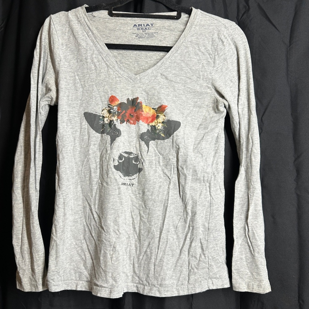 Ariat REAL Womens Gray Floral Cow Graphic V-Neck Long Sleeve Tee Shirt Small